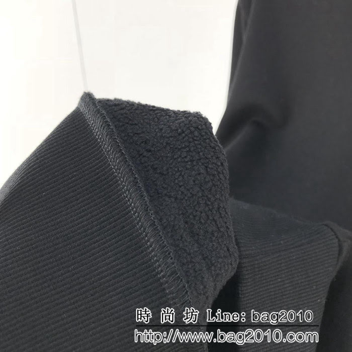 BURBERRY巴寶莉 BT壓膠印花系列 18ss秋冬新款 純棉加絨衛衣 男女同款 ydi1713